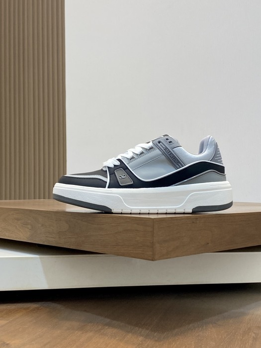 High-Quality Valentino Men's Shoes on Yupoo