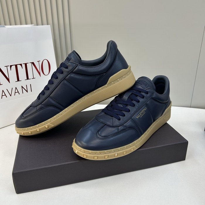 High-Quality Valentino Men's Shoes on Yupoo