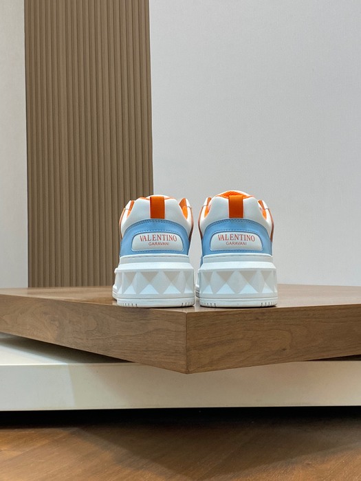 High-Quality Valentino Men's Shoes on Yupoo