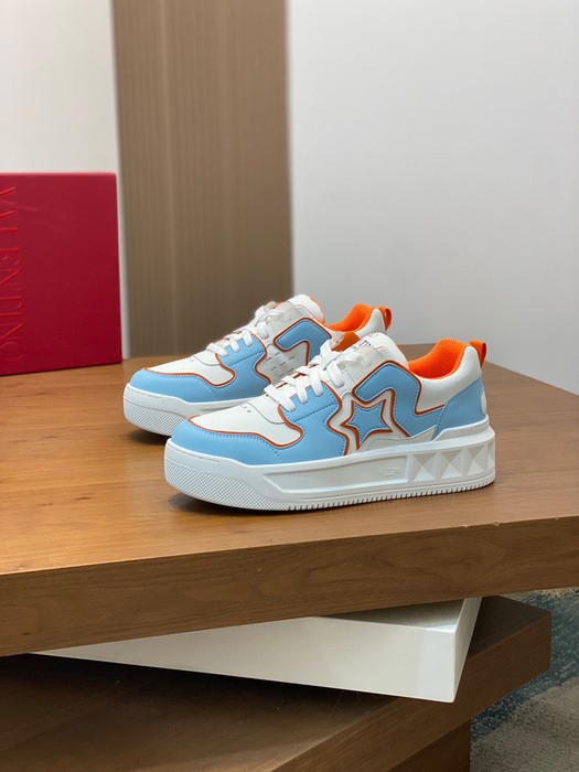 High-Quality Valentino Men's Shoes on Yupoo