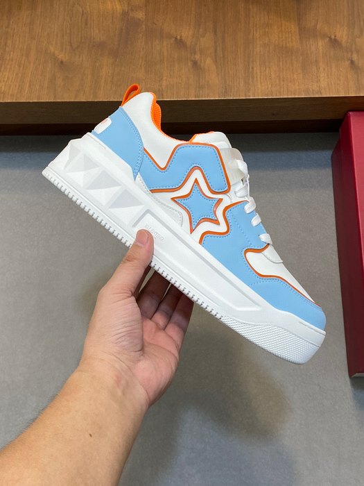 High-Quality Valentino Men's Shoes on Yupoo