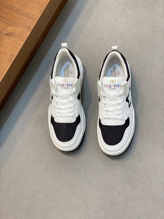 High-Quality Valentino Men's Shoes on Yupoo