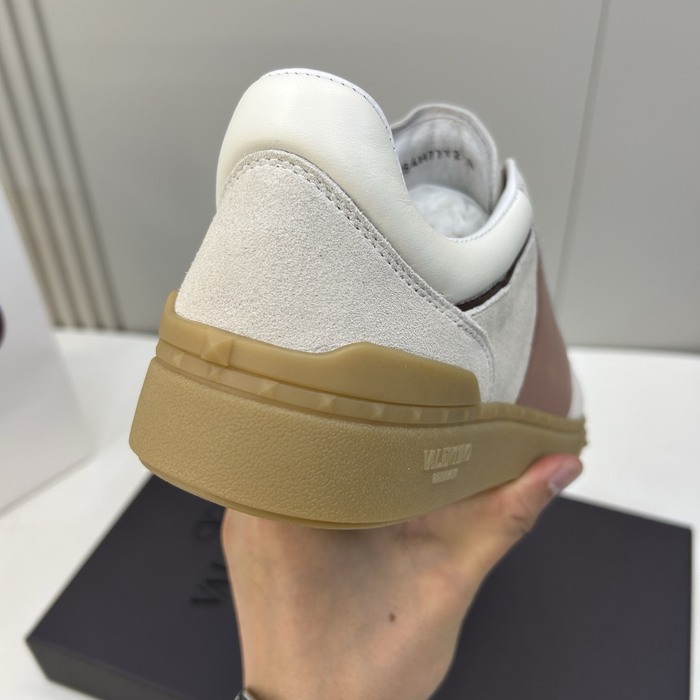 High-Quality Valentino Men's Shoes on Yupoo