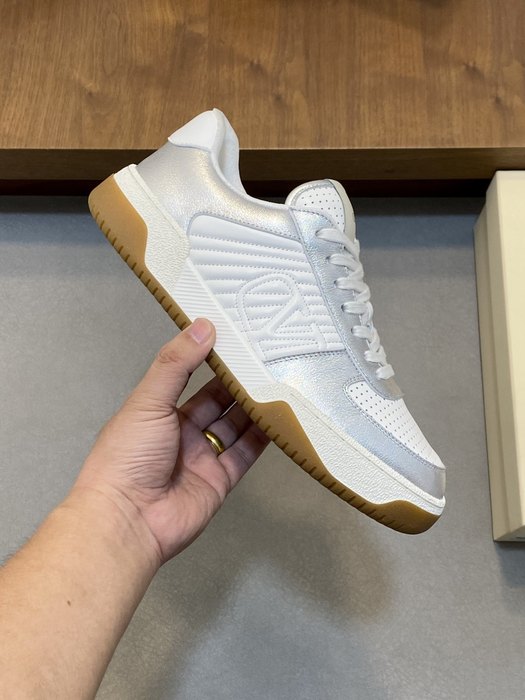 High-Quality Valentino Men's Shoes on Yupoo