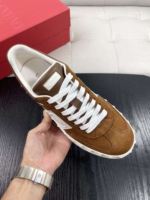 High-Quality Valentino Men's Shoes on Yupoo