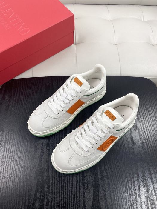 High-Quality Valentino Men's Shoes on Yupoo