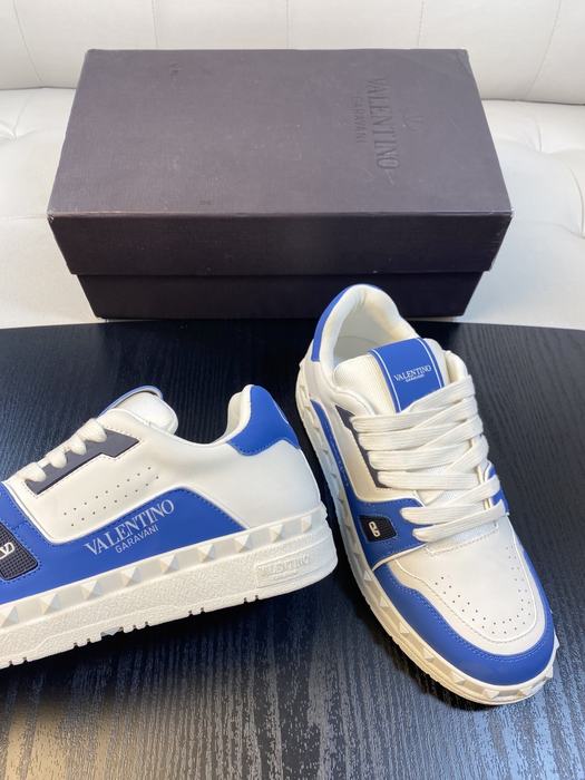 High-Quality Valentino Men's Shoes on Yupoo