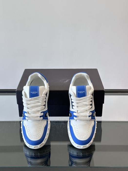 High-Quality Valentino Men's Shoes on Yupoo