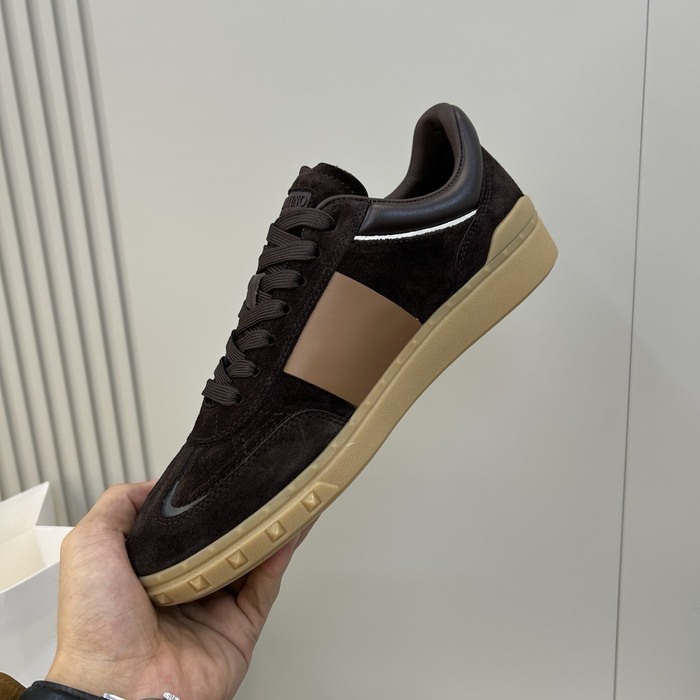 High-Quality Valentino Men's Shoes on Yupoo