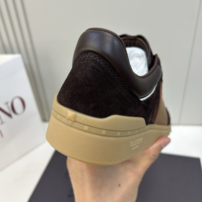 High-Quality Valentino Men's Shoes on Yupoo
