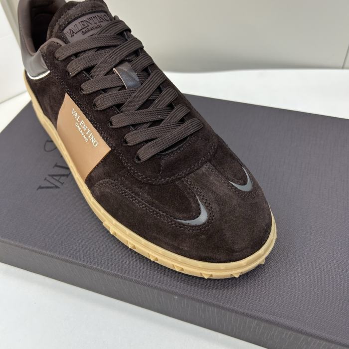 High-Quality Valentino Men's Shoes on Yupoo